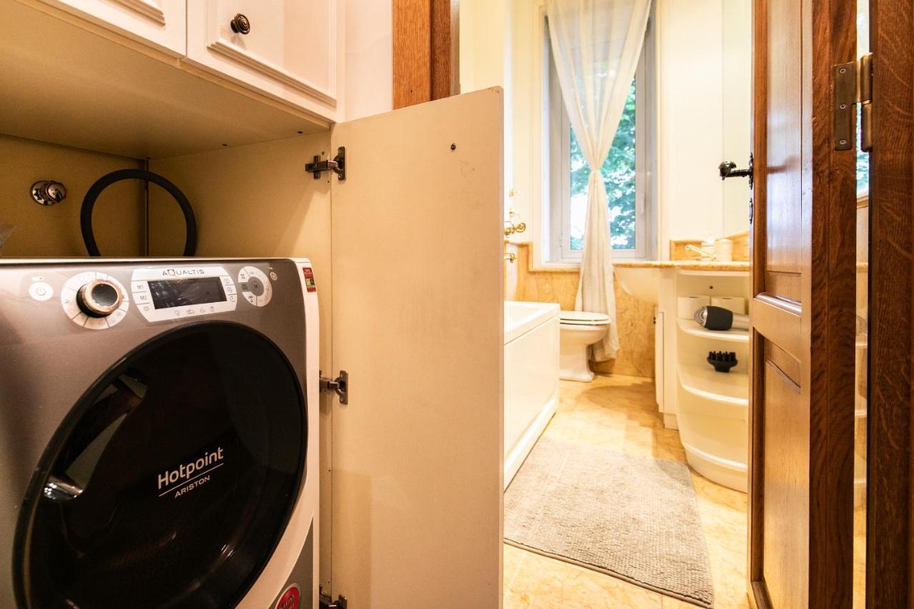 מילאנו Klimt - Jacuzzi 5 Star - Luxury Design Apartment מראה חיצוני תמונה