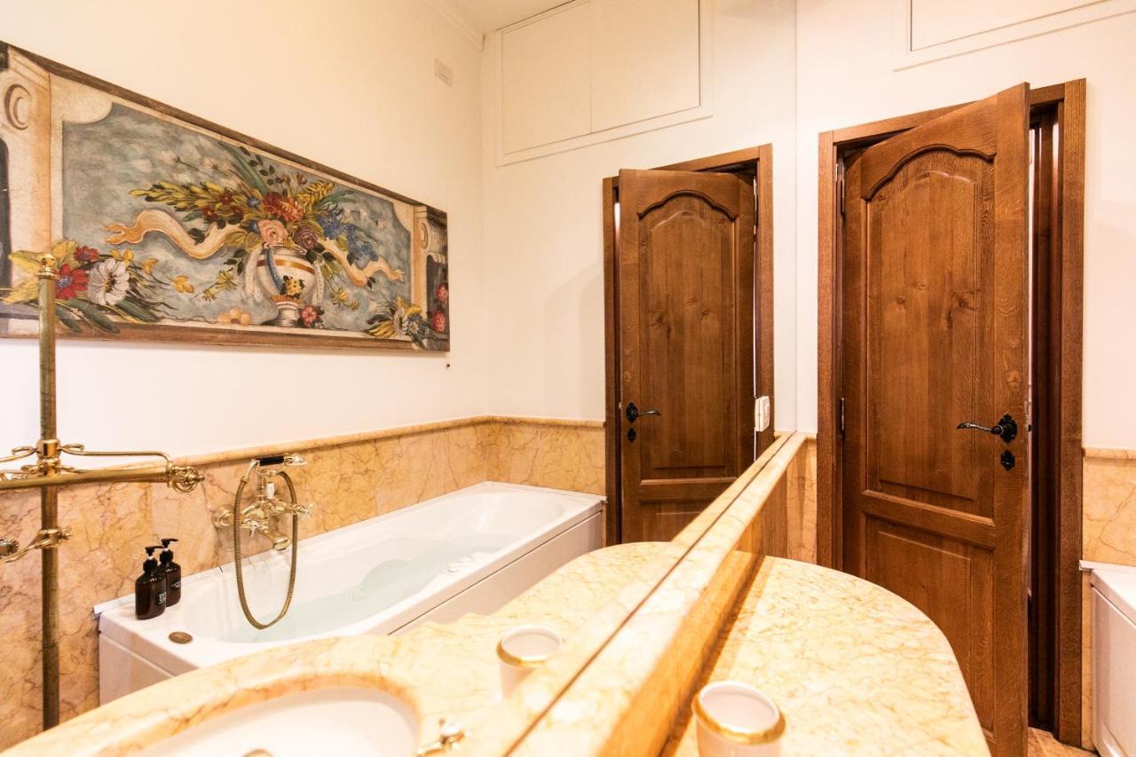 מילאנו Klimt - Jacuzzi 5 Star - Luxury Design Apartment מראה חיצוני תמונה