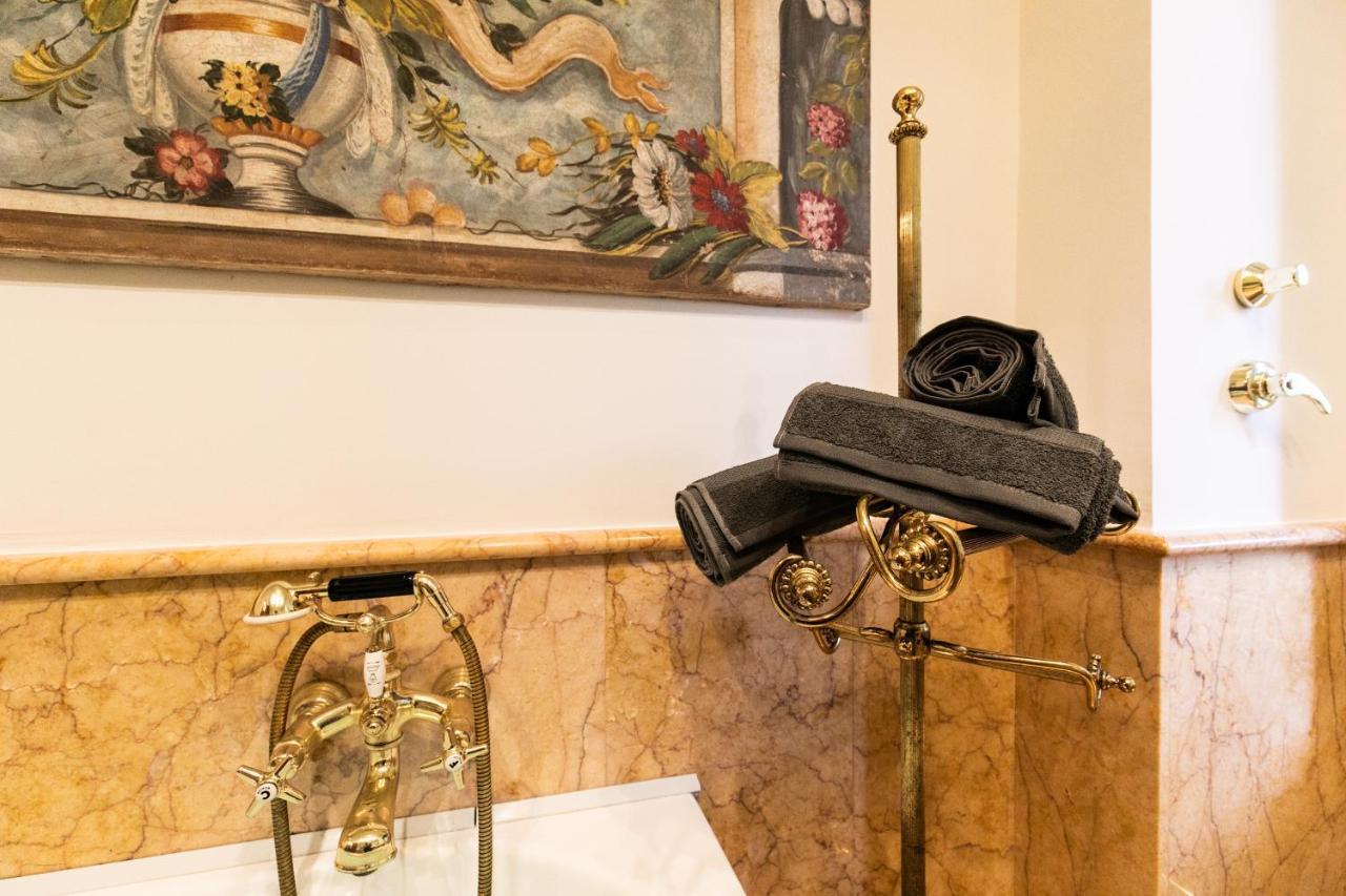 מילאנו Klimt - Jacuzzi 5 Star - Luxury Design Apartment מראה חיצוני תמונה
